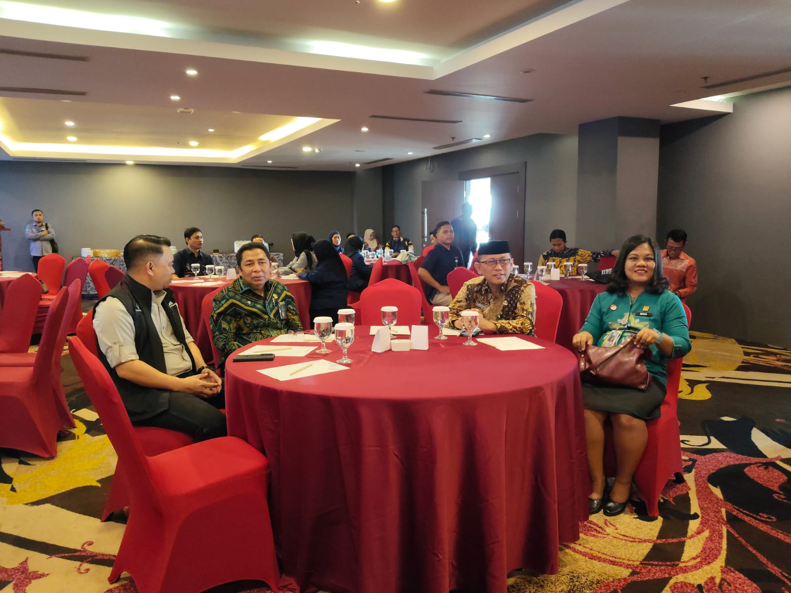 Sekretaris Pengadilan Tinggi Agama Gorontalo Wakili Pimpinan Hadiri TVRI Gathering Mitra di Hotel Aston 