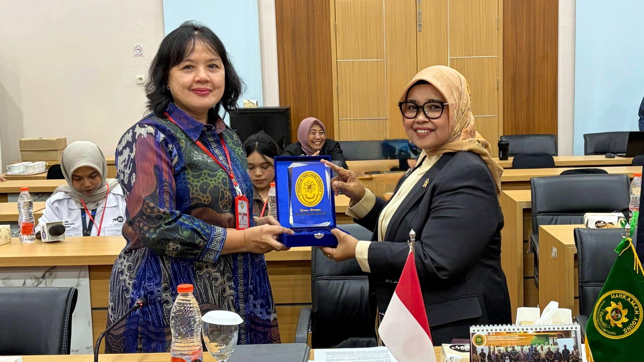 Sambut Kunjungan Study Tiru Setjen DPR RI, PTA Gorontalo Paparkan   Strategi Pembangunan ZI Menuju WBBM 